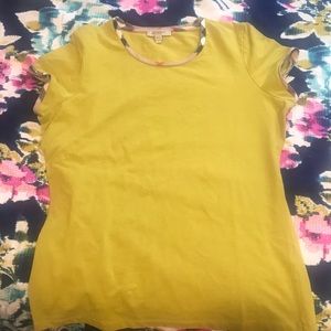 Burberry t-shirt